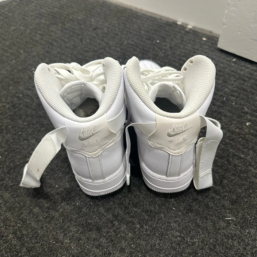 Nike classic air